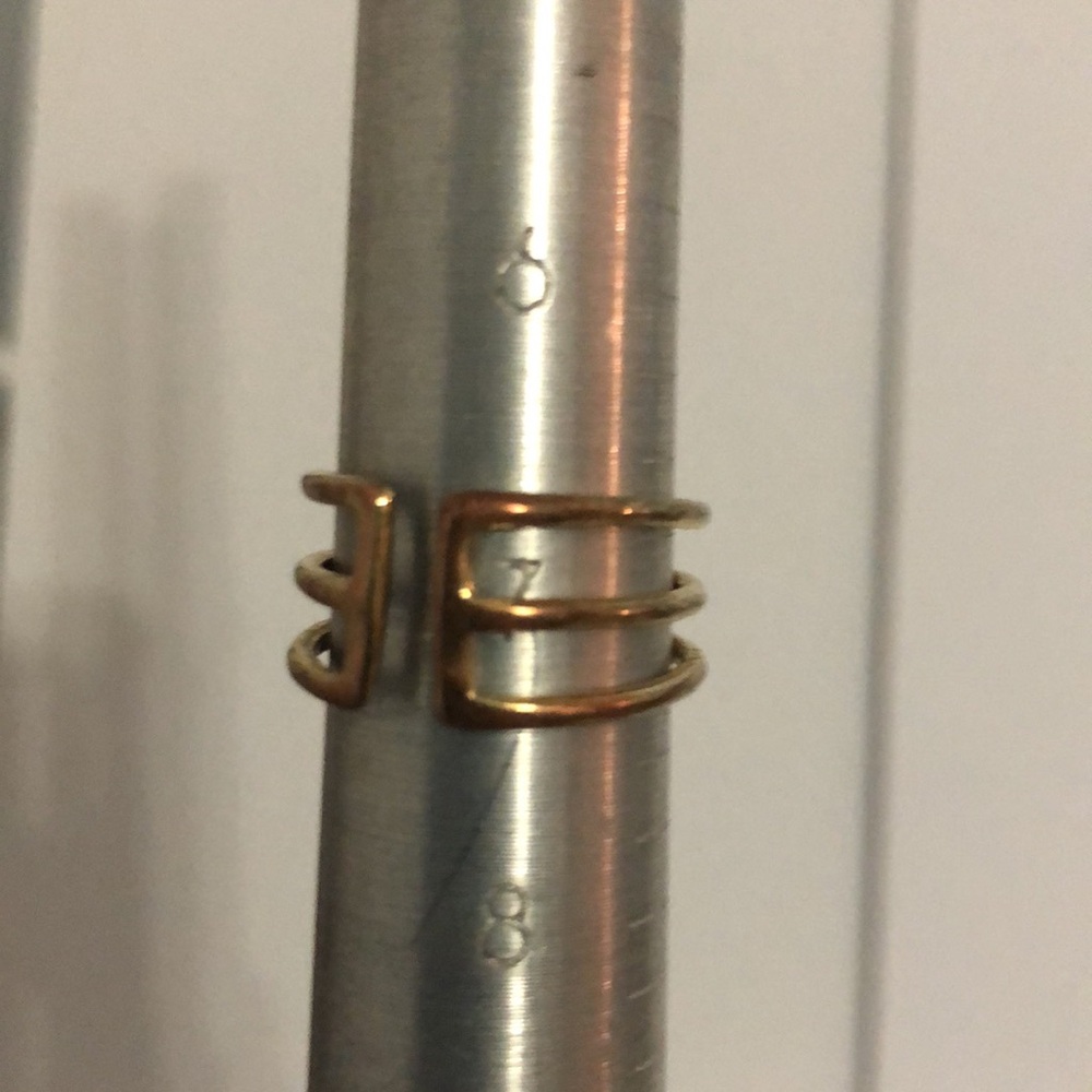 Stella & Dot Gold Chevron Adjustable Ring Trio - Picture 5 of 6